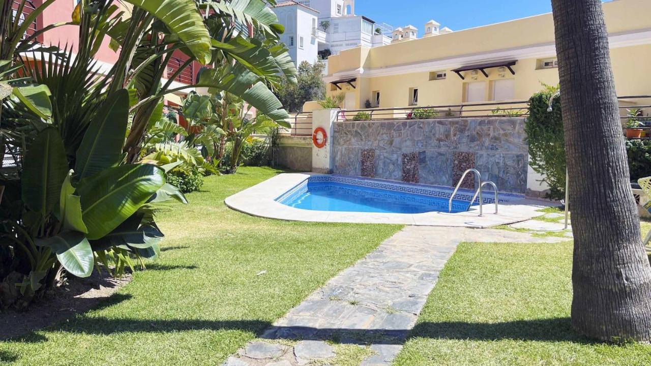 Ferienwohnung Nuevo Con Piscina Y Parking En La Playa Torre de Benagalbon Exterior foto