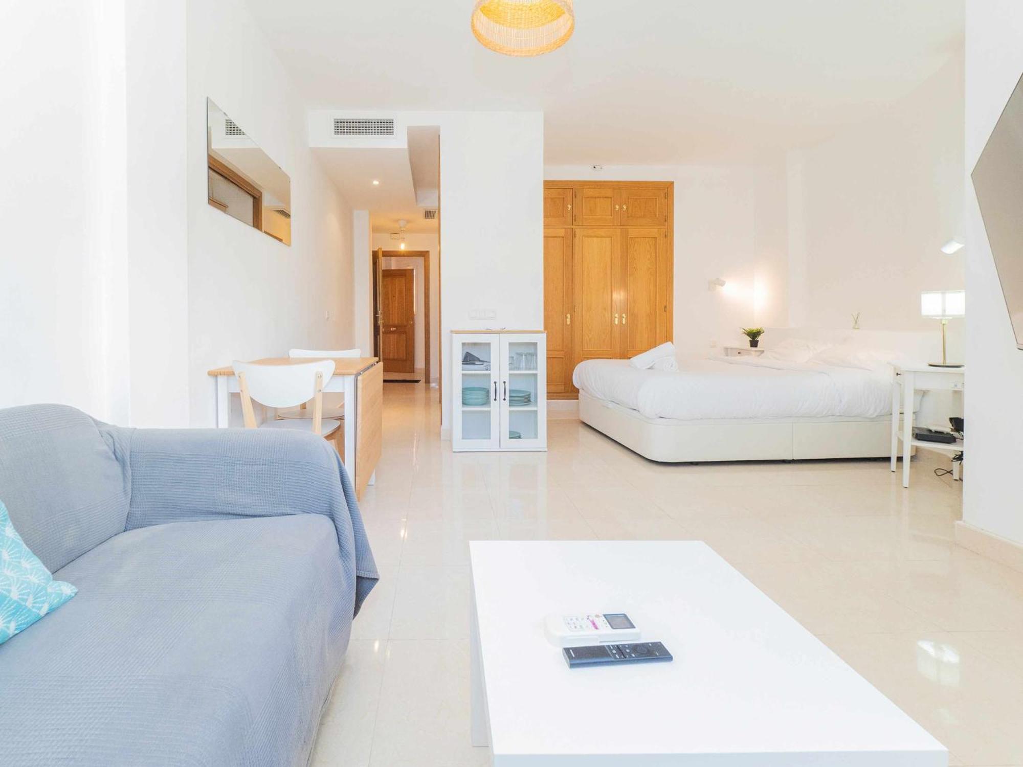 Ferienwohnung Nuevo Con Piscina Y Parking En La Playa Torre de Benagalbon Exterior foto